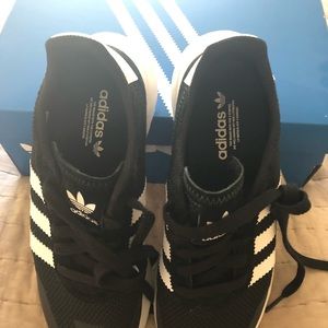 Adidas old school. NWT